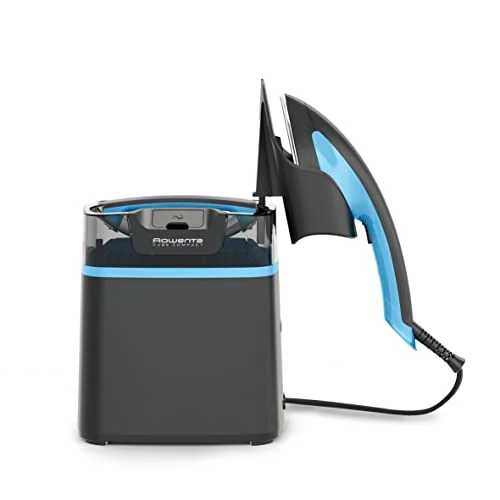 Oferta NoSoloChollos Cocina: NoSoloChollos Rowenta Cube Compact UR1512 Cepillo de vapor 2980 W, 5 bares presión vapor, depósito 1 L, elimina arrugas, olores y desinfecta, golpe de vapor hasta 90 g/min, sistema portátil, Negro Y Azul.